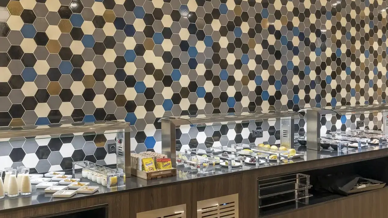 Ilunion Valencia 4
